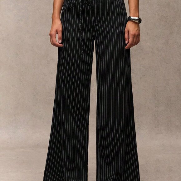 Black Casual Women's Striped Wide-Leg Pants - Picture 6 of 7